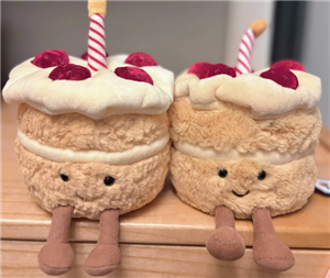 Jellycat蛋糕多少钱一只 Jellycat蛋糕为什么火【核心要点】
